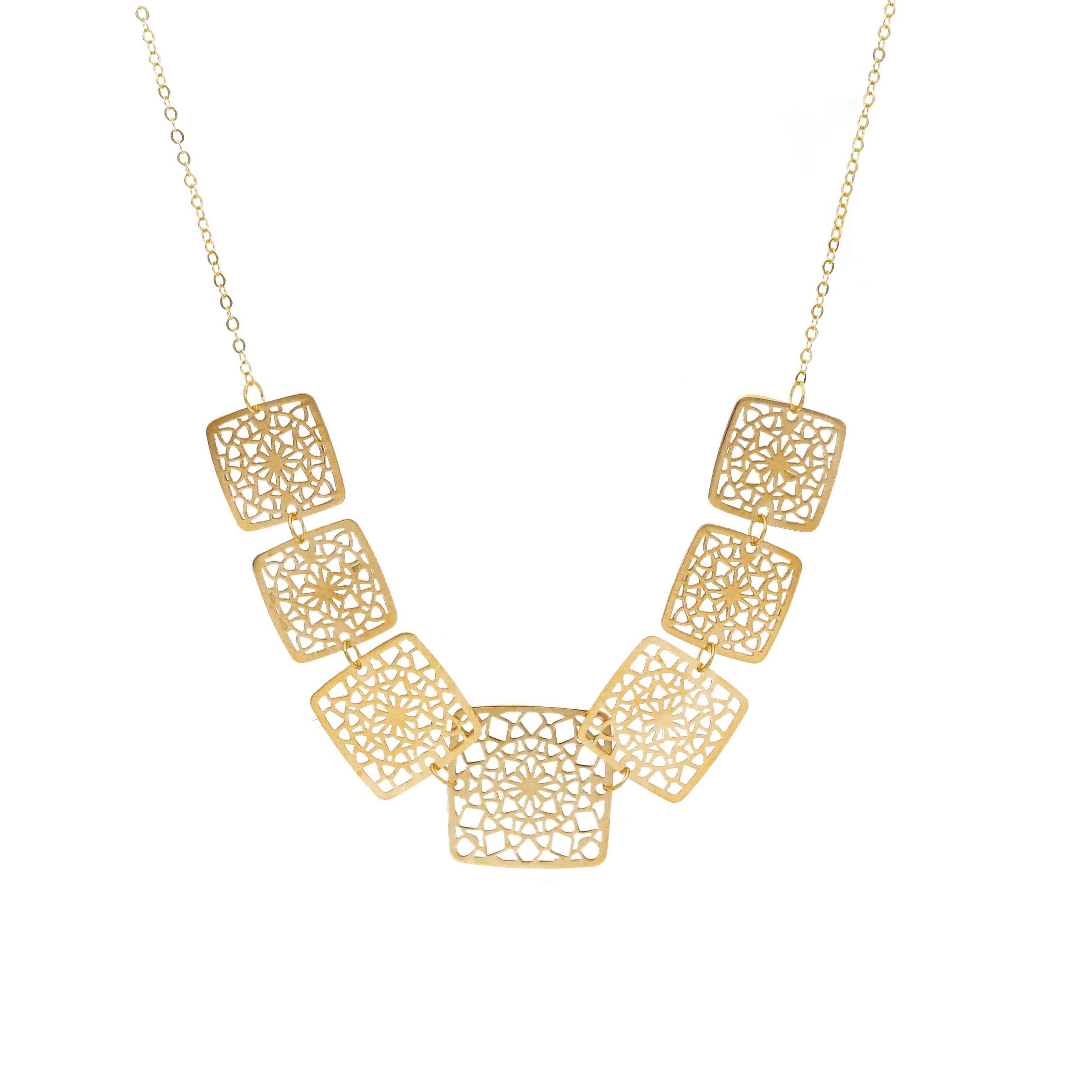 Delicate 14kt Yellow Gold Pendant Necklace